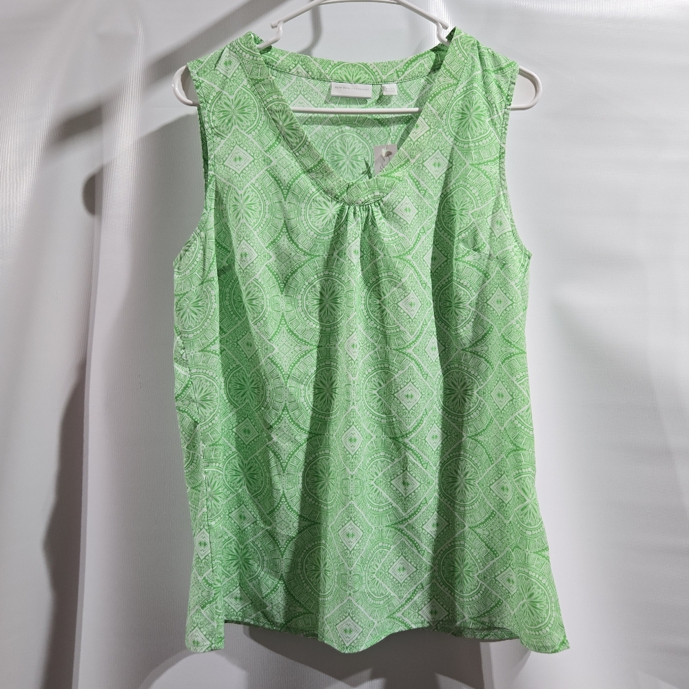 New York & Company Green Sleeveless Women's Top Sz Large